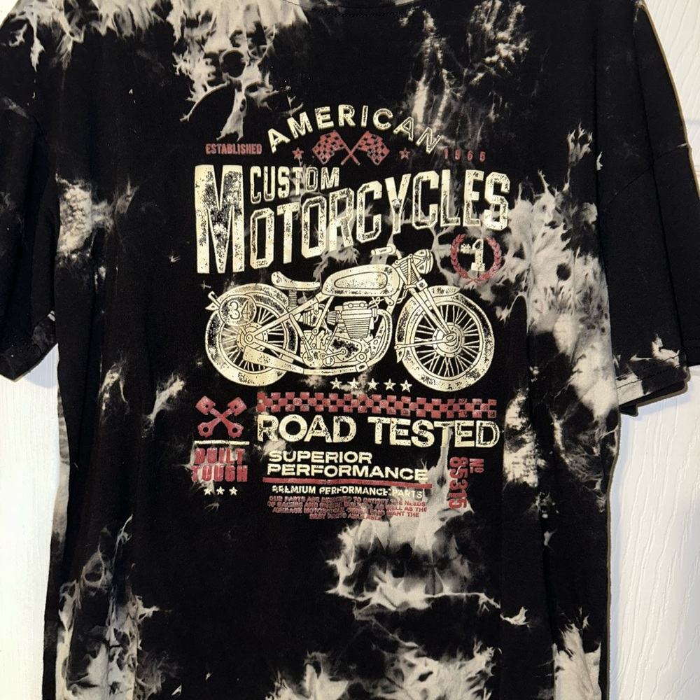 SHEIN Black and White Tie-Dye Motorcycle Tee
